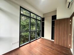 Phoenix Residences (D23), Apartment #558854001